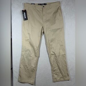 NWT 38W 32L Mountain Khakis ‘Teton Pants’ Outdoor Men's Khaki Chinos Tactical